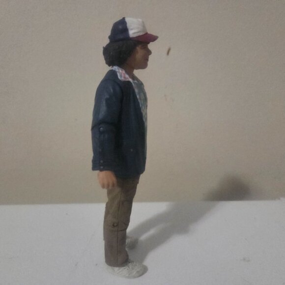 Stranger Things Dustin Action Figure Netflix by Mcfarlane Toy 2018 - Picture 5 of 8